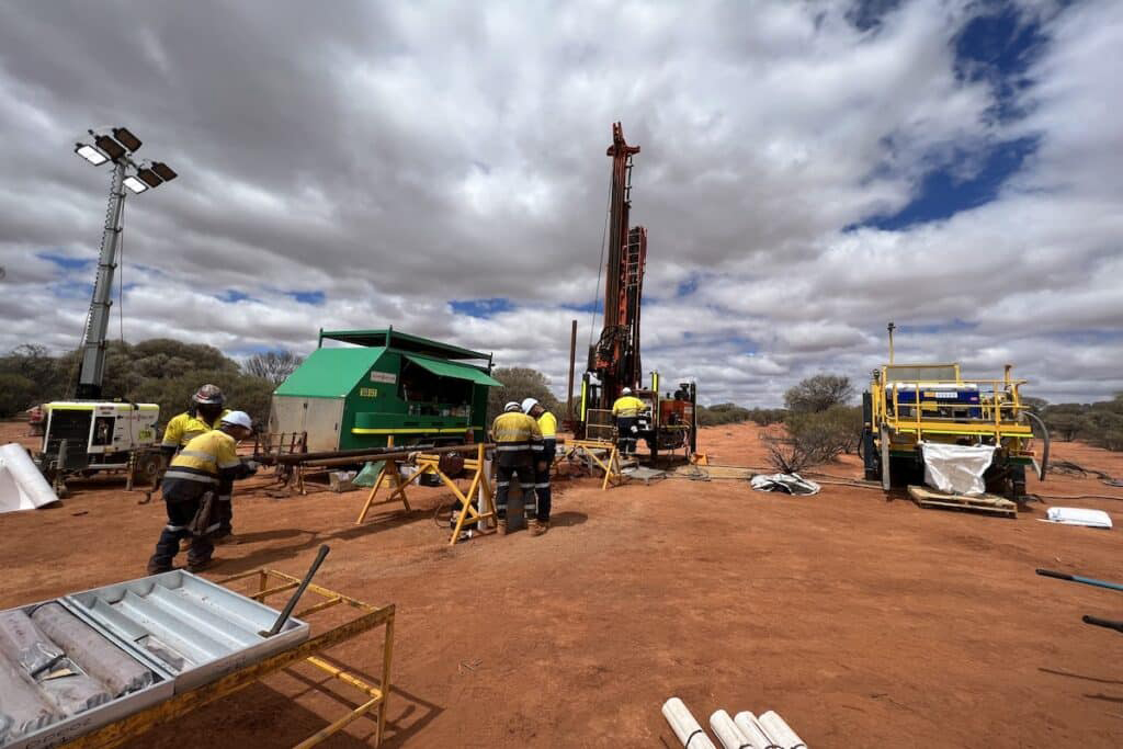 Australian Rare Earths Companies Challenge China | Silverstone